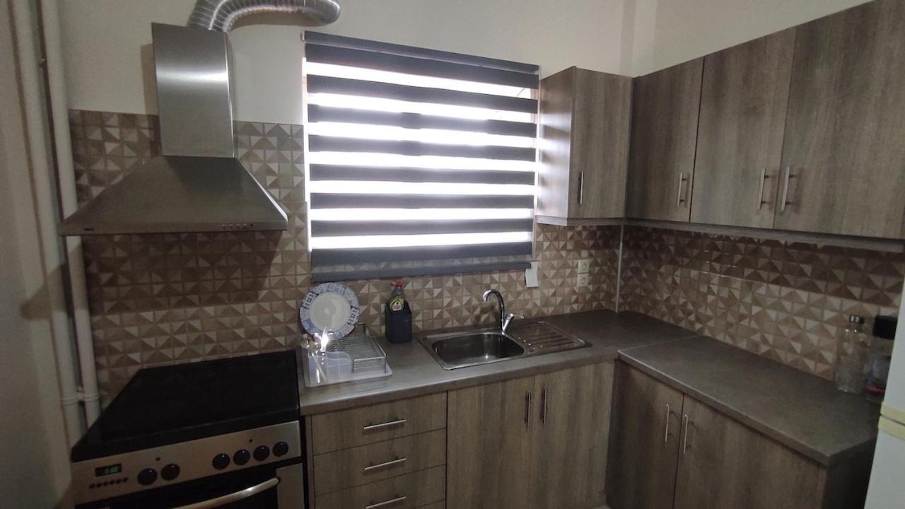 Cosy Apartment In Relaxed Neighbourhood Amarynthos Luaran gambar